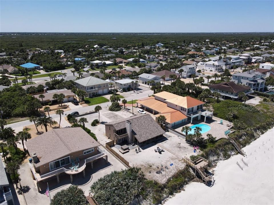 Recently Sold: $2,790,000 (4 beds, 2 baths, 2566 Square Feet)