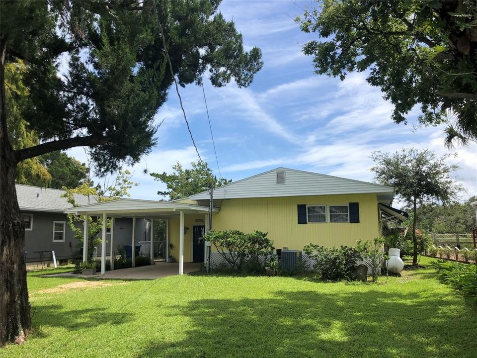 Recently Sold: $429,000 (2 beds, 2 baths, 1440 Square Feet)