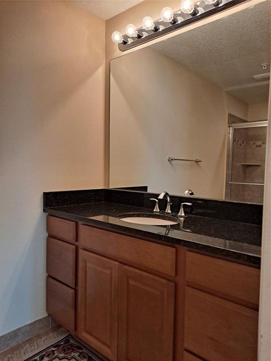 Recently Rented: $2,200 (2 beds, 2 baths, 892 Square Feet)