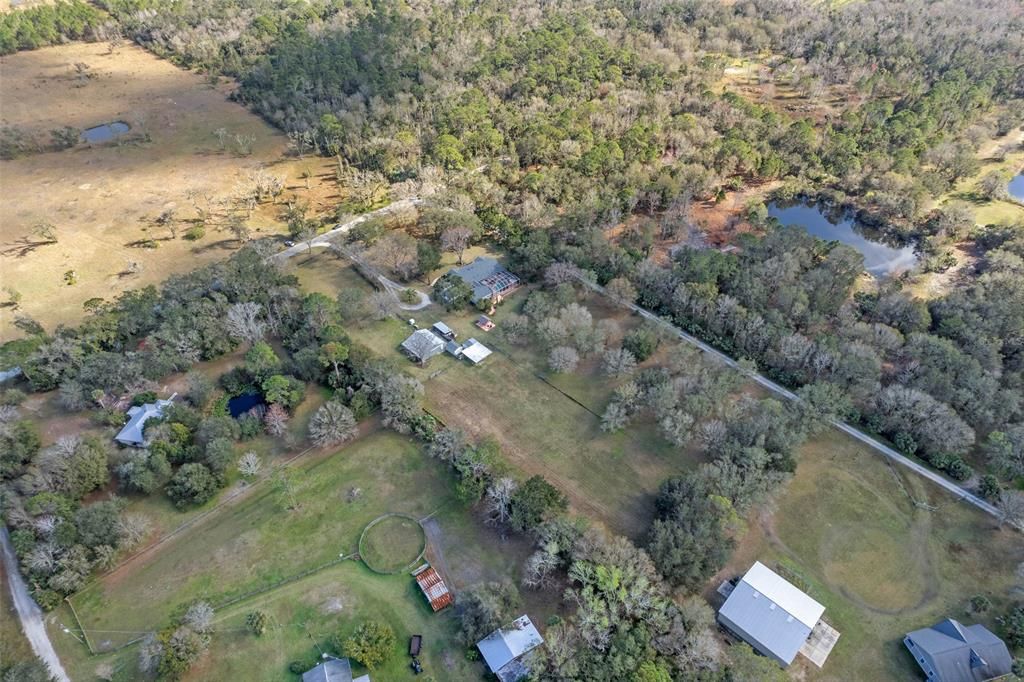 Nestled in a quiet and serene location, this property is a nature lover's dream, offering an abundance of wildlife and birds for you to enjoy.