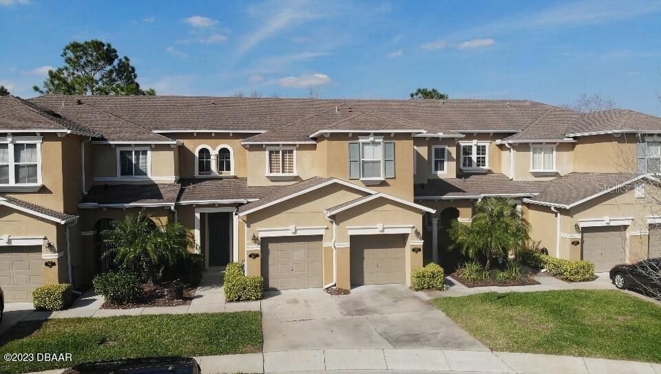 最近售出: $320,000 (3 贝兹, 2 浴室, 1526 平方英尺)