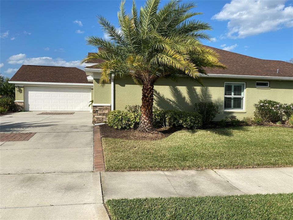Recently Sold: $549,900 (3 beds, 2 baths, 1717 Square Feet)