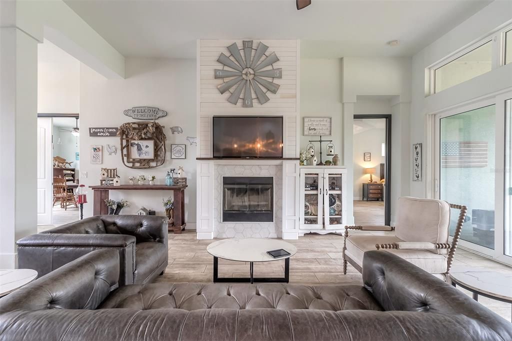 Recently Sold: $799,000 (3 beds, 3 baths, 2851 Square Feet)