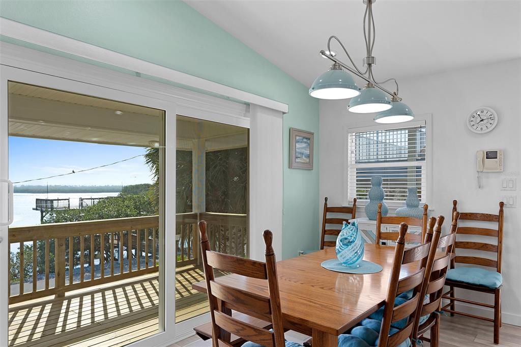 SECOND FLOOR DINING ROOM OVERLOOKING RIVER. SECOND FLOOR.