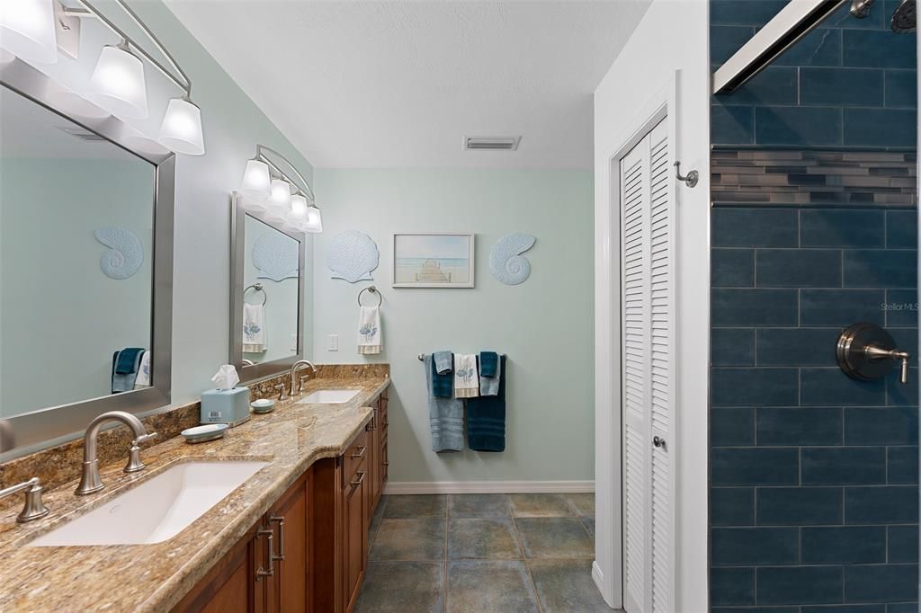 MASTER DOUBLE VANITY WITH SHOWER SECOND FLOOR.