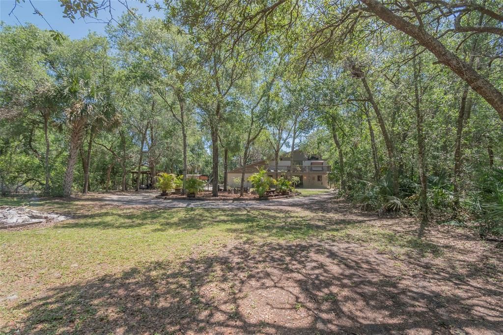 Recently Sold: $725,000 (4 beds, 3 baths, 2448 Square Feet)