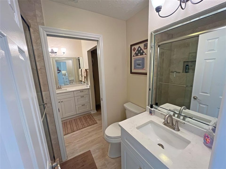 Недавно арендовано: $1,800 (1 спален, 1 ванн, 820 Квадратных фут)