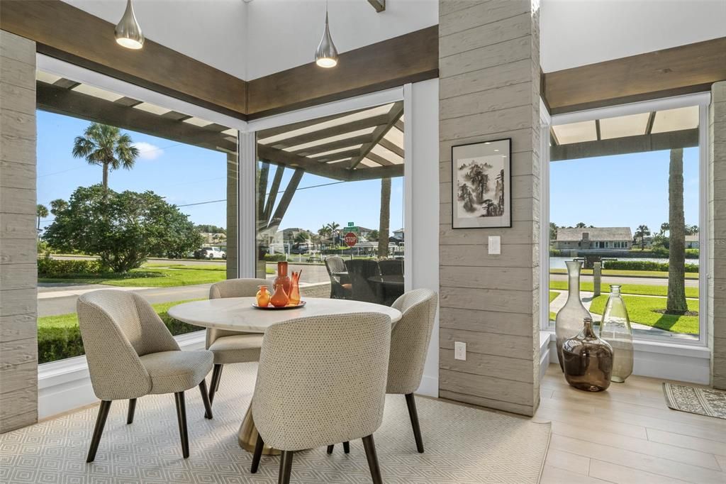 Recently Sold: $1,650,000 (2 beds, 2 baths, 1400 Square Feet)