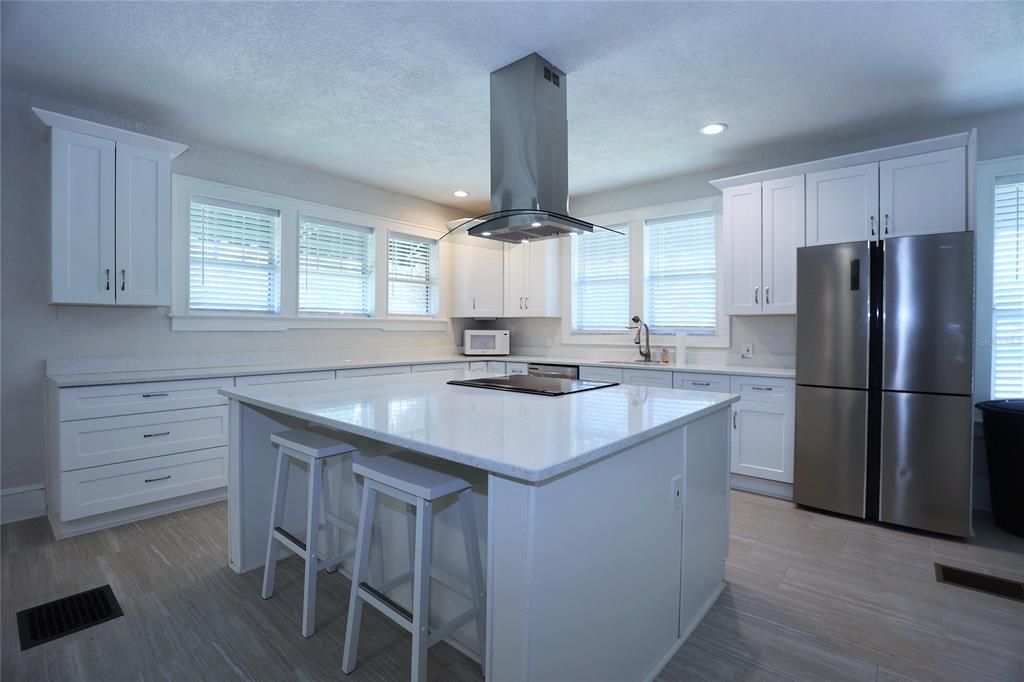 Large Brand new kitchen with Quartz counters