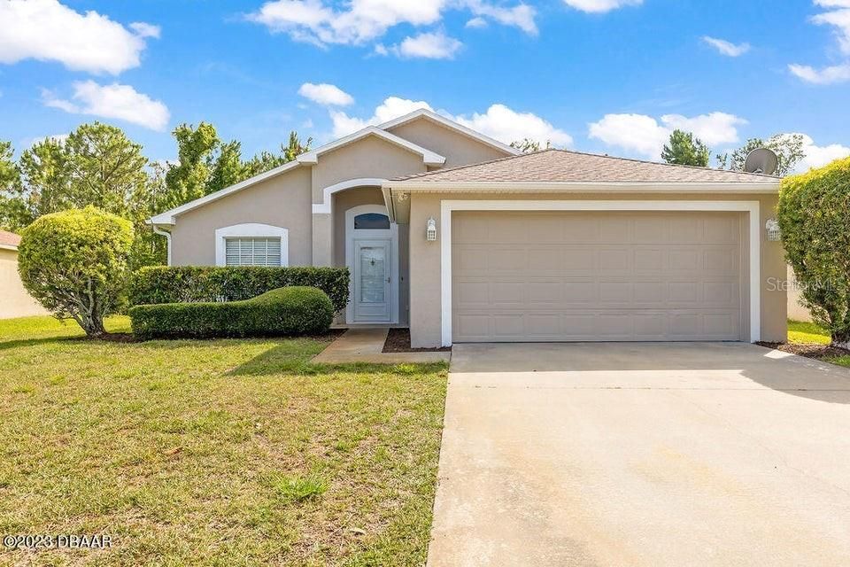 Recently Sold: $315,000 (3 beds, 2 baths, 1514 Square Feet)