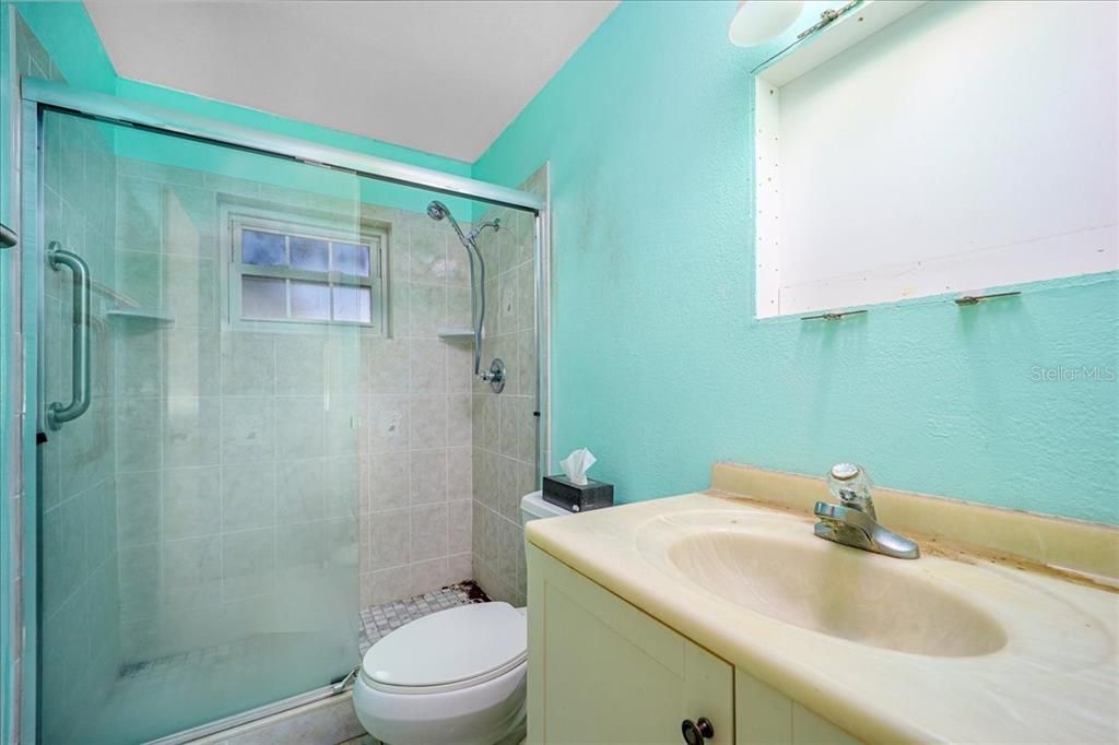 最近售出: $215,000 (2 贝兹, 2 浴室, 1036 平方英尺)