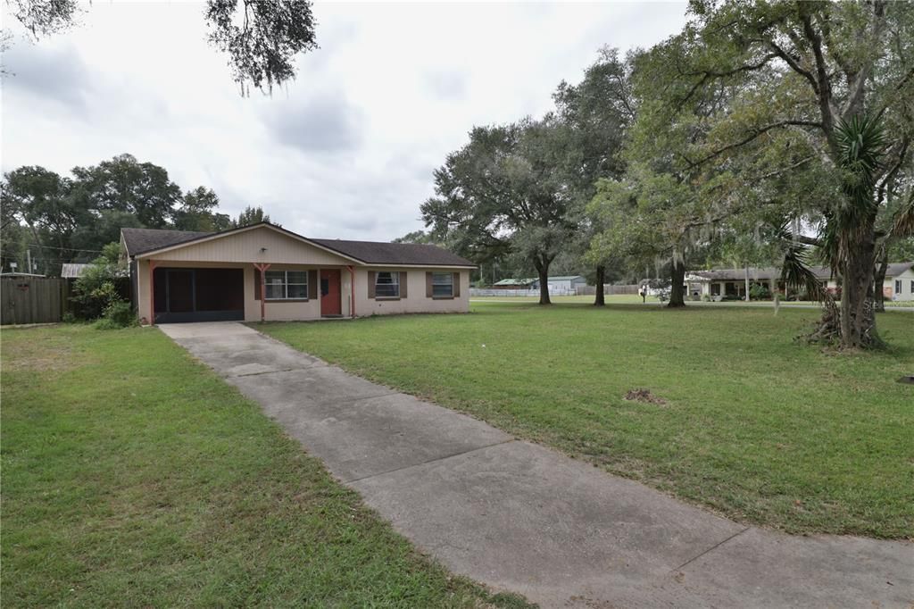 Recently Sold: $199,000 (3 beds, 1 baths, 975 Square Feet)