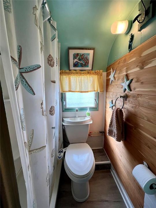 Upper level bathroom