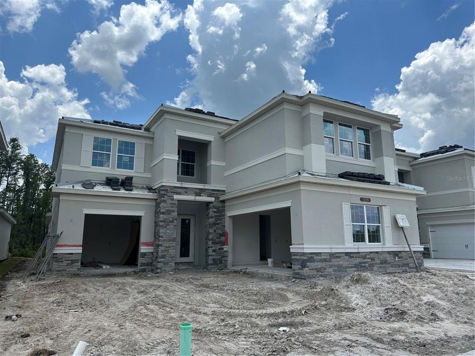 Недавно продано: $1,026,837 (4 спален, 4 ванн, 4024 Квадратных фут)