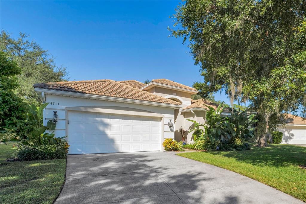 Recently Rented: $3,200 (3 beds, 2 baths, 1619 Square Feet)