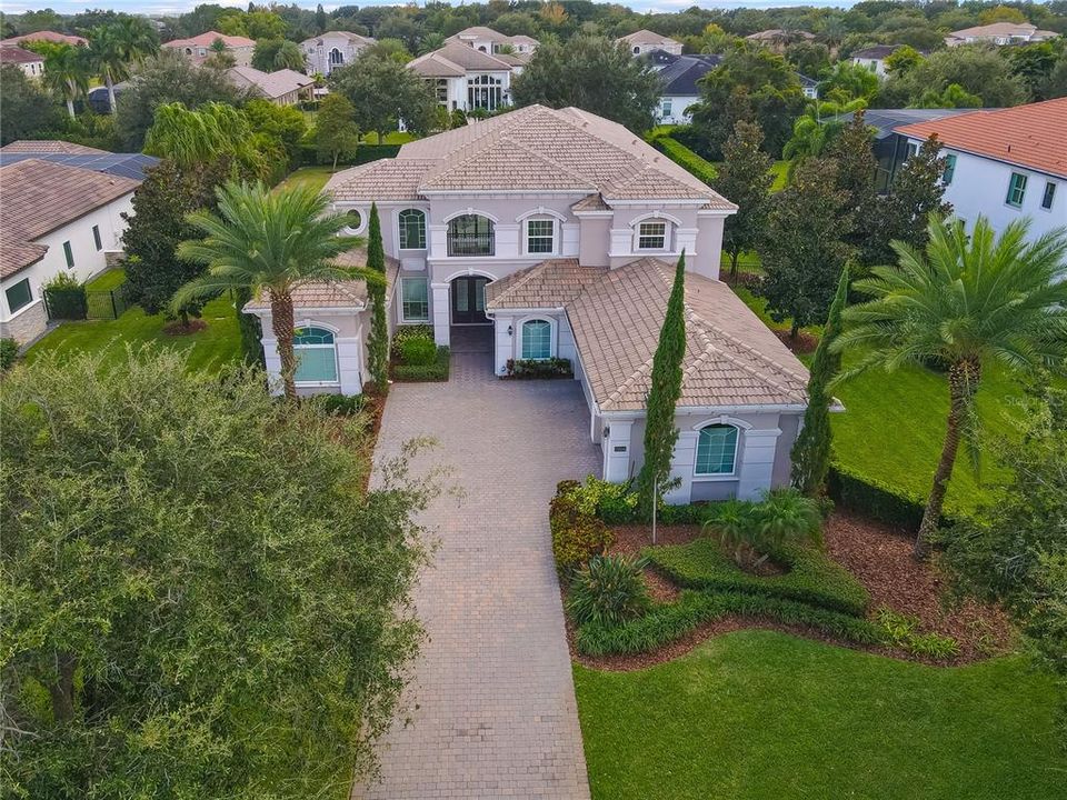 Recently Sold: $2,600,000 (5 beds, 5 baths, 5734 Square Feet)