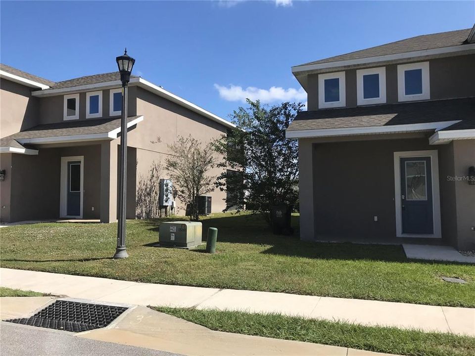 最近租的: $2,100 (4 贝兹, 2 浴室, 2019 平方英尺)