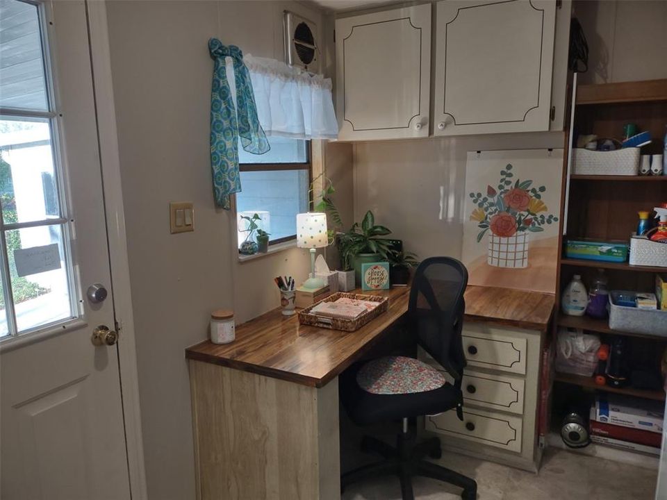 For Sale: $147,450 (2 beds, 2 baths, 1248 Square Feet)