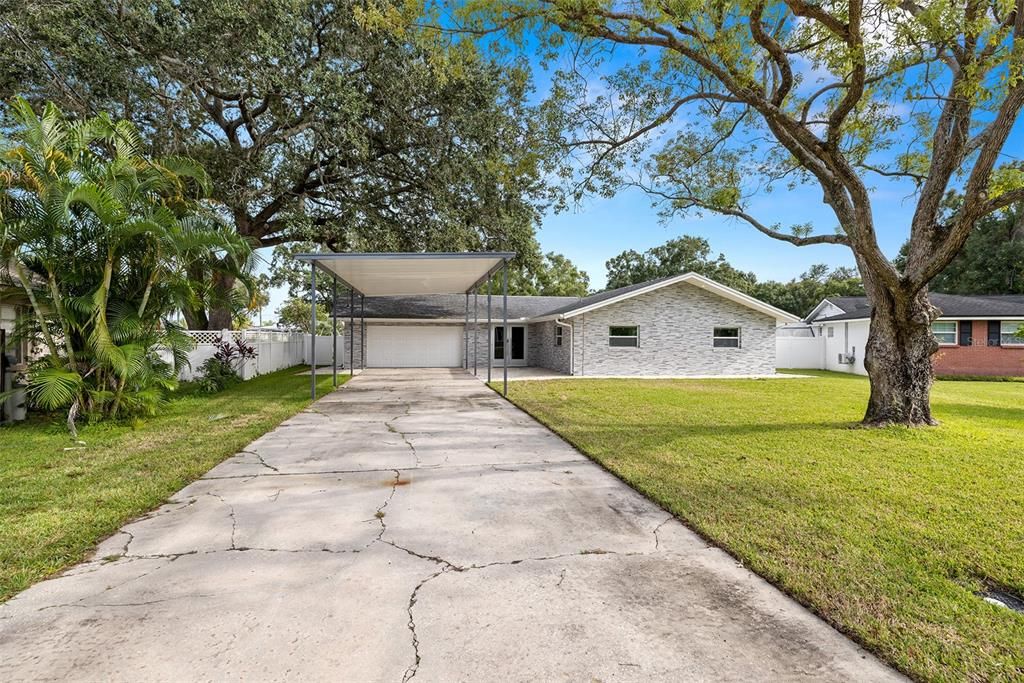 Recently Sold: $574,900 (4 beds, 3 baths, 1902 Square Feet)