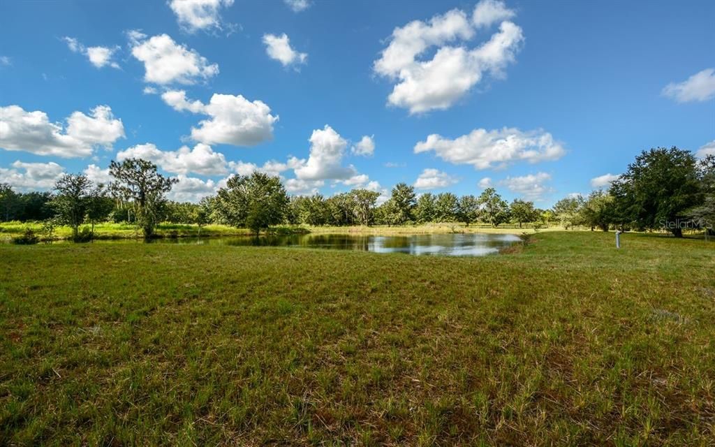 Vendido Recientemente: $239,900 (5.10 acres)