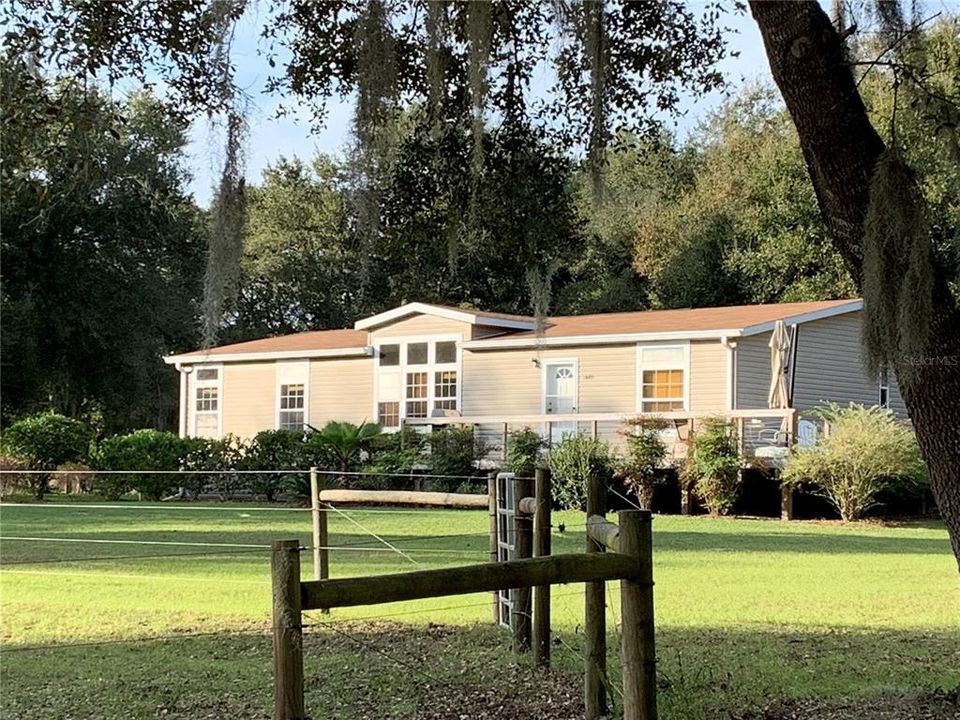 Vendido Recientemente: $365,000 (3 camas, 2 baños, 1734 Pies cuadrados)