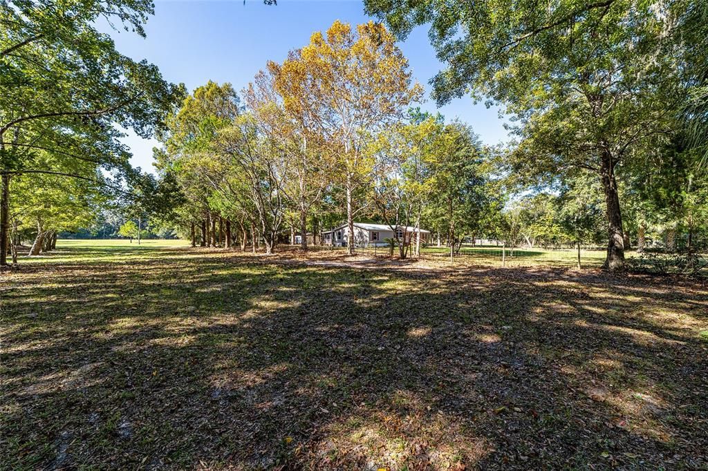 Recently Sold: $225,000 (3 beds, 2 baths, 1782 Square Feet)