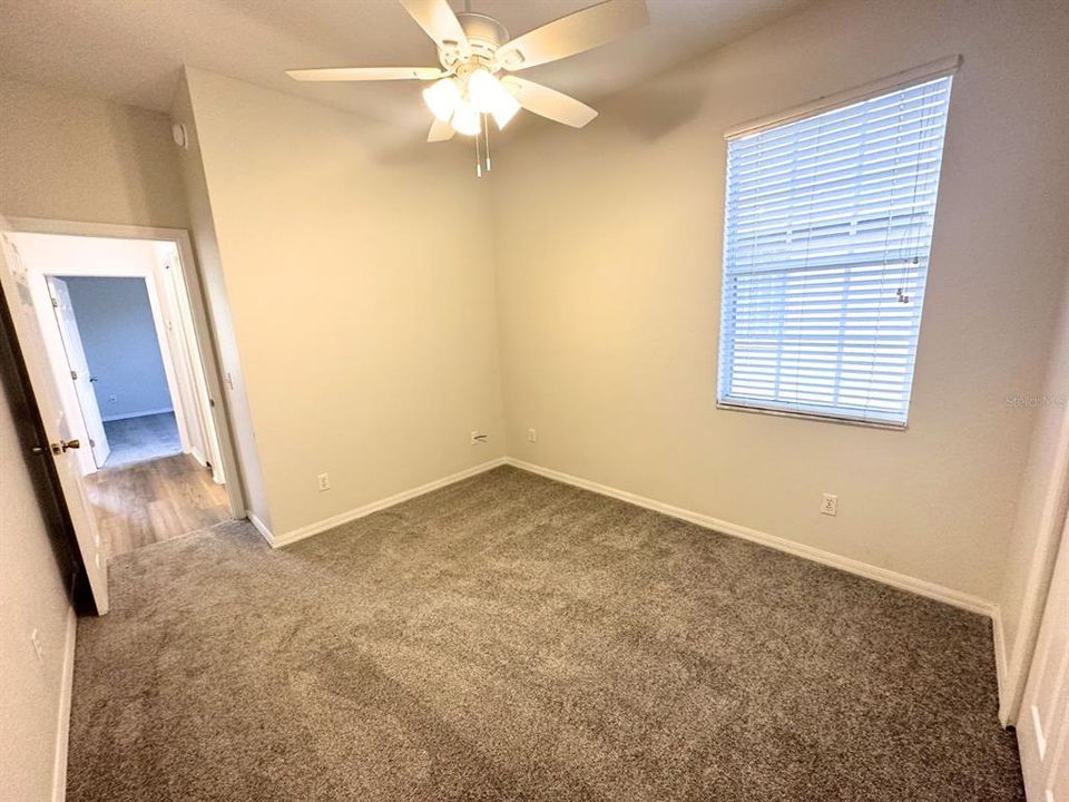 Recently Rented: $2,050 (3 beds, 2 baths, 1488 Square Feet)