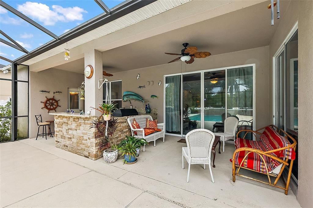 rear lanai - covered - outdoor kitchen