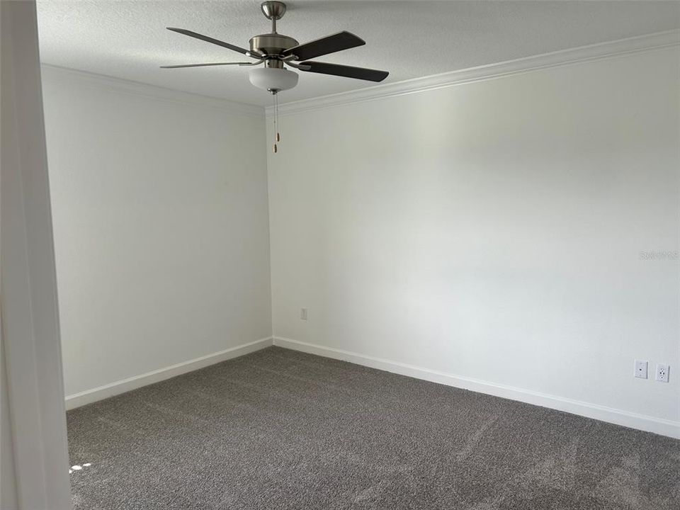 For Rent: $2,100 (2 beds, 2 baths, 1395 Square Feet)