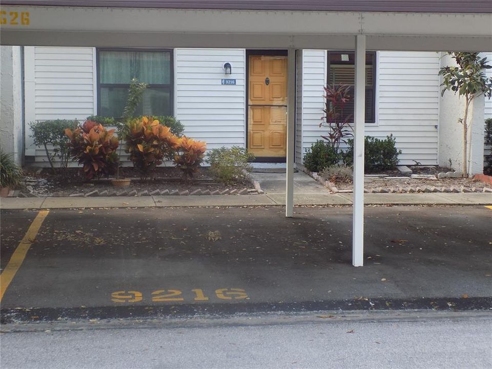 Carport has nice location right in front of unit.