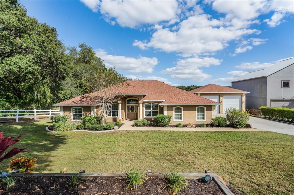 Active With Contract: $650,000 (4 beds, 3 baths, 2172 Square Feet)