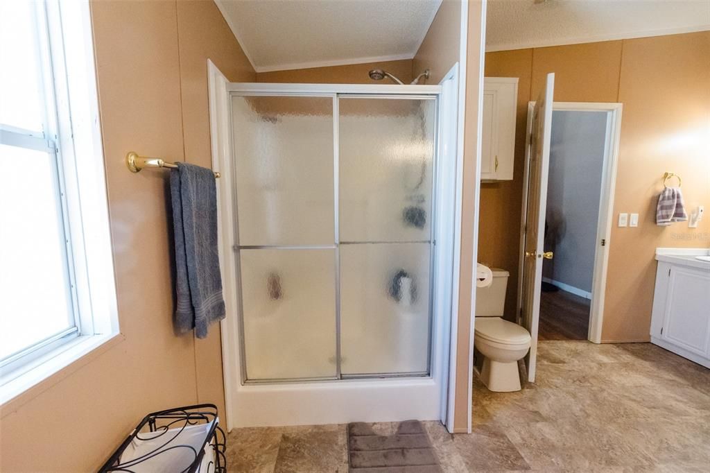 Recently Sold: $265,000 (3 beds, 2 baths, 1848 Square Feet)