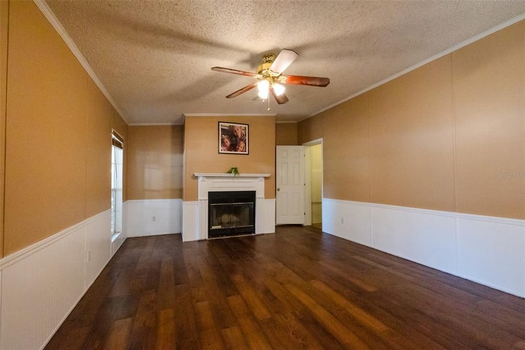 Recently Sold: $265,000 (3 beds, 2 baths, 1848 Square Feet)