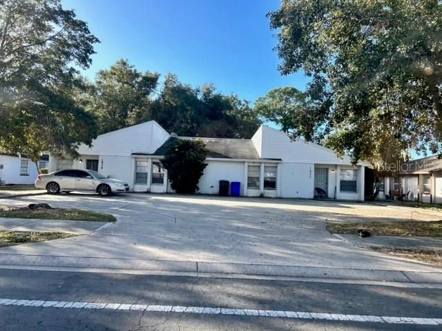Recently Sold: $550,000 (8 beds, 0 baths, 4056 Square Feet)
