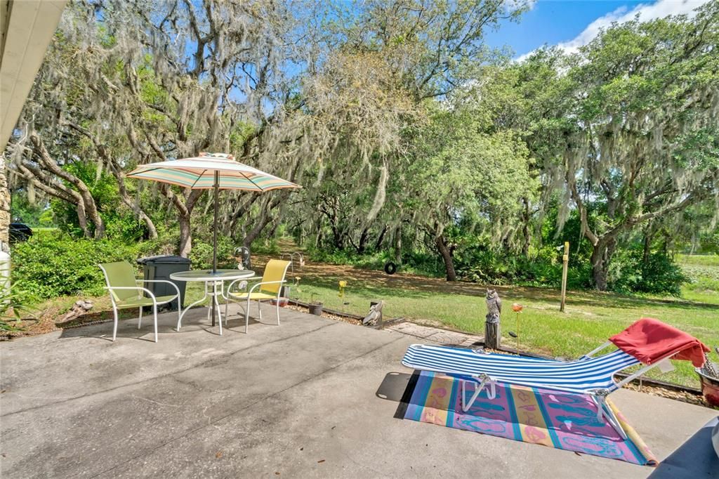 Recently Sold: $500,000 (3 beds, 2 baths, 2614 Square Feet)