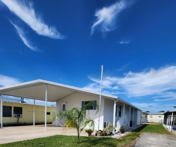 Recently Sold: $187,000 (2 beds, 2 baths, 936 Square Feet)