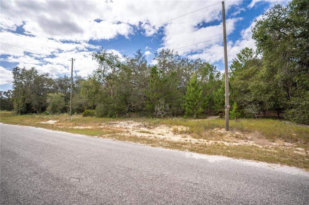 Vendido Recientemente: $15,000 (0.28 acres)