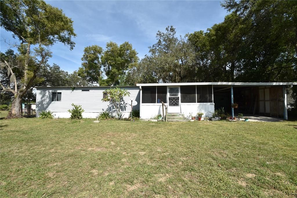 For Sale: $195,000 (3 beds, 2 baths, 840 Square Feet)