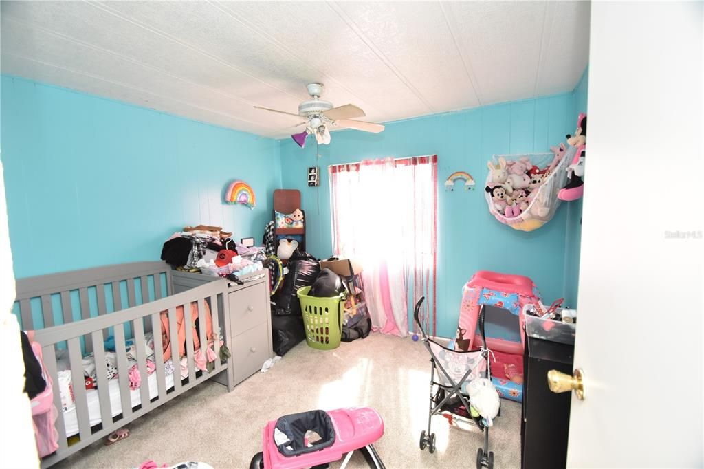 For Sale: $195,000 (3 beds, 2 baths, 840 Square Feet)