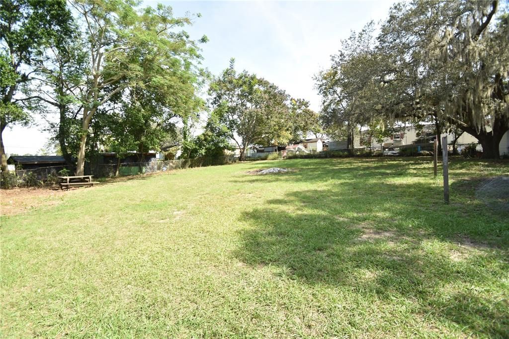 For Sale: $195,000 (3 beds, 2 baths, 840 Square Feet)