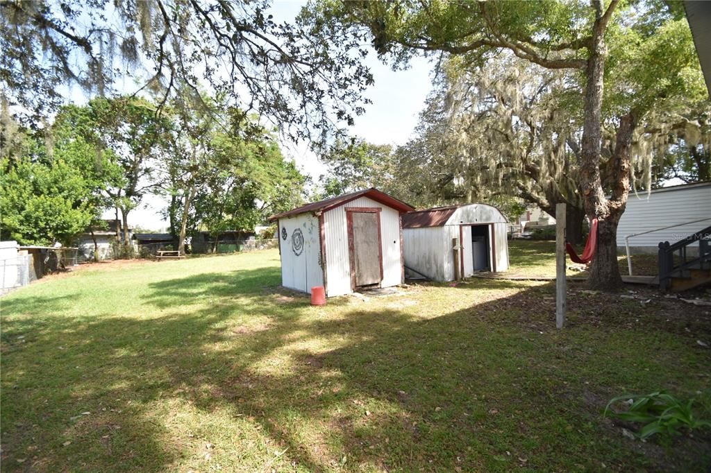 For Sale: $195,000 (3 beds, 2 baths, 840 Square Feet)