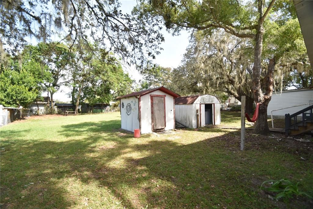 For Sale: $195,000 (3 beds, 2 baths, 840 Square Feet)