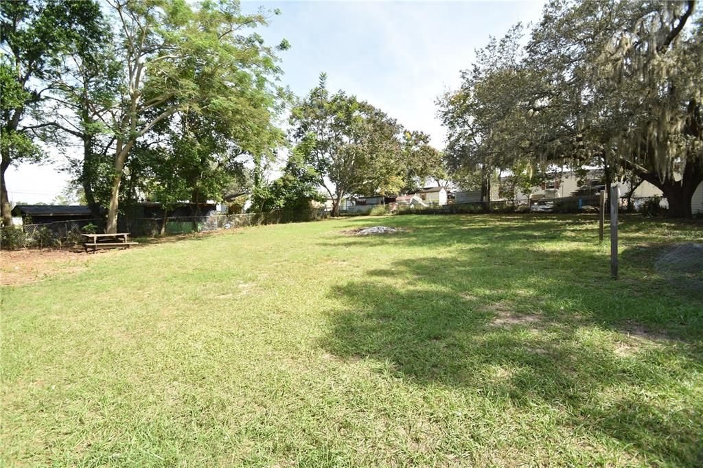 For Sale: $195,000 (3 beds, 2 baths, 840 Square Feet)