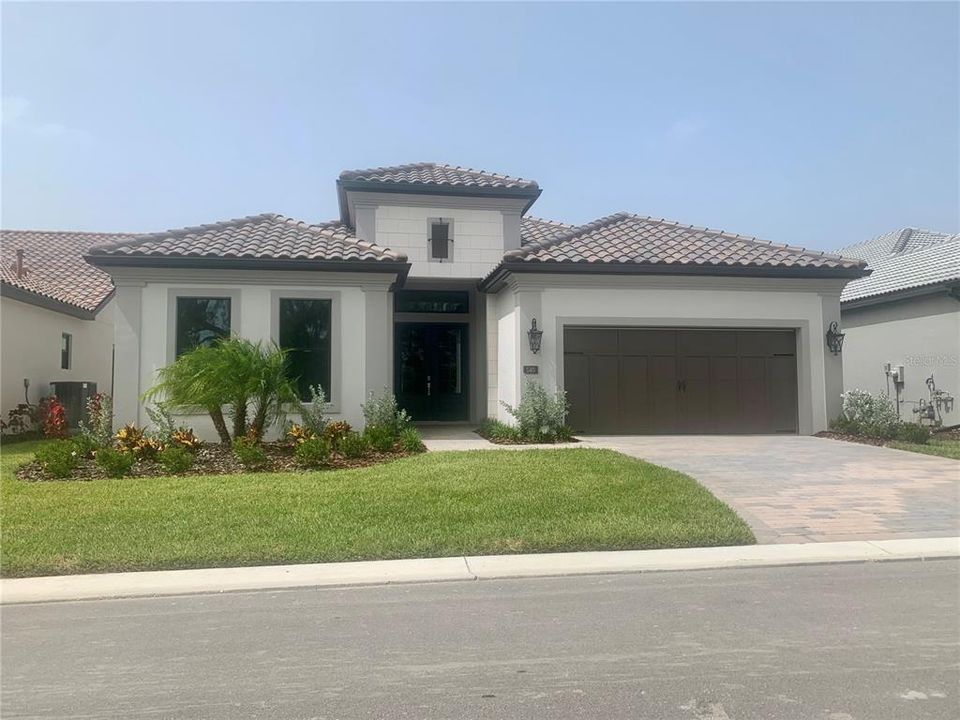 Recently Sold: $644,220 (4 beds, 3 baths, 2316 Square Feet)