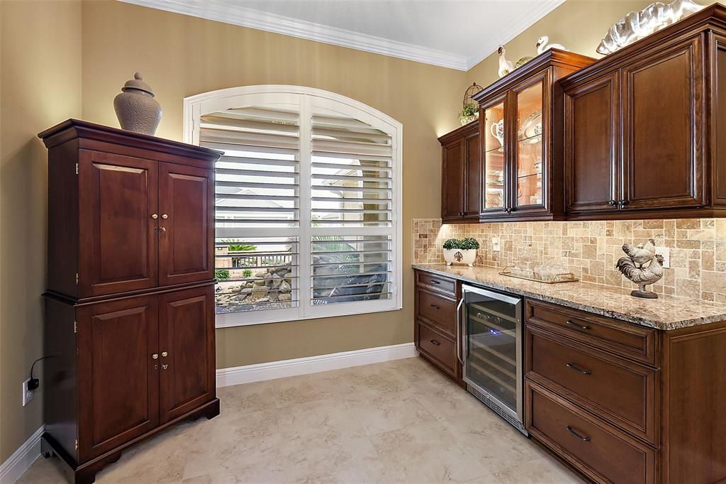 Kitchen w/extended cabinets & Avalon Wine fridge