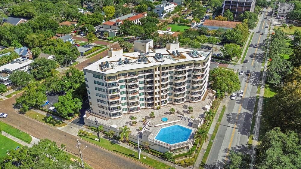 最近售出: $469,900 (2 贝兹, 2 浴室, 1298 平方英尺)