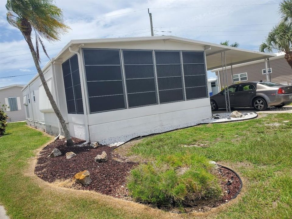 820 Turf being sold turnkey furnished