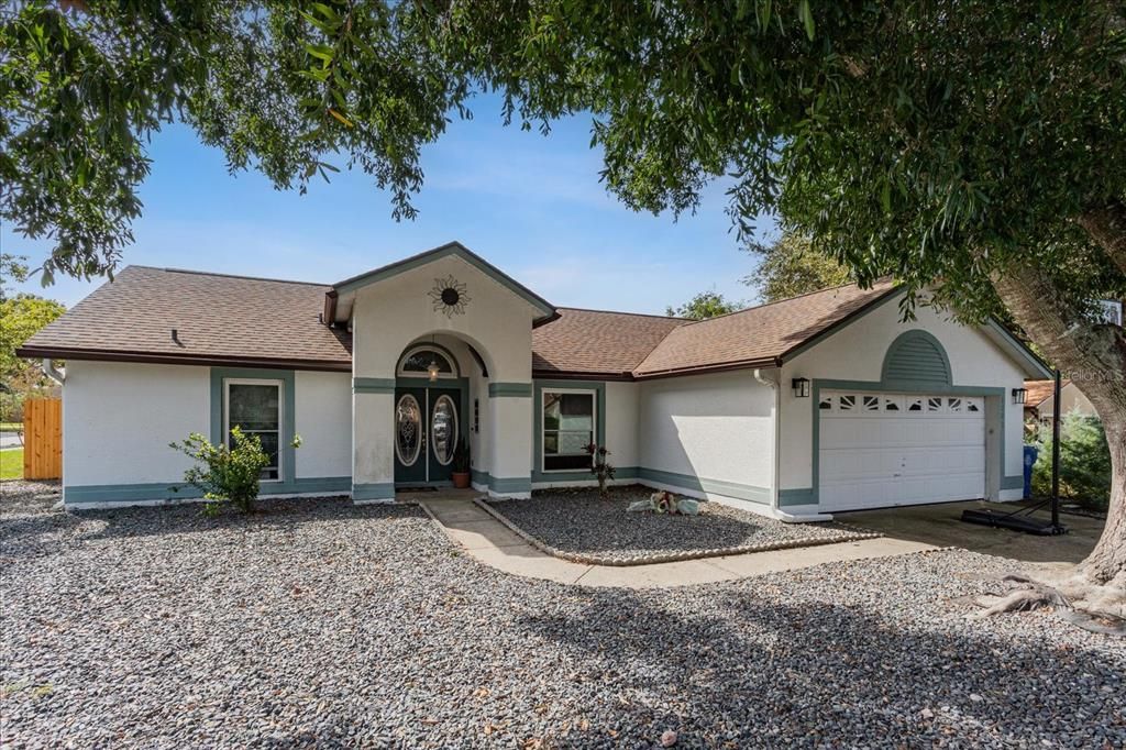 Recently Sold: $439,000 (3 beds, 2 baths, 1511 Square Feet)