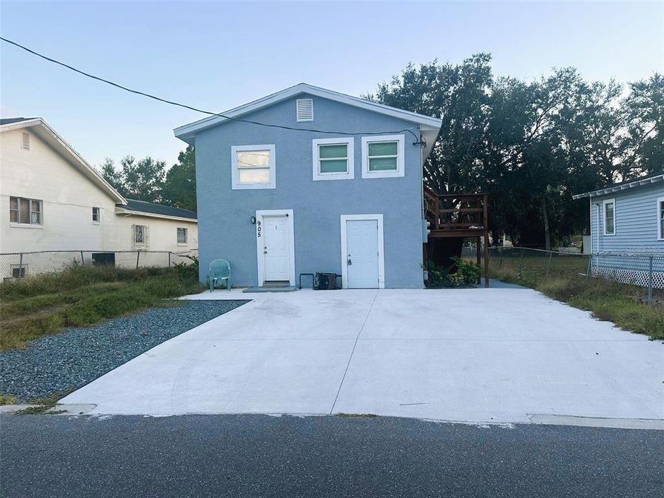 Recently Sold: $360,000 (4 beds, 0 baths, 1144 Square Feet)