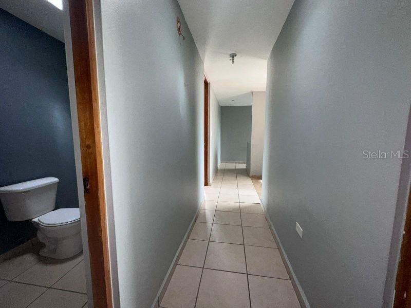 Vendido Recientemente: $239,000 (4 camas, 2 baños, 1710 Pies cuadrados)